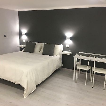 The Lux B&B Napoli Mergellina المظهر الخارجي الصورة